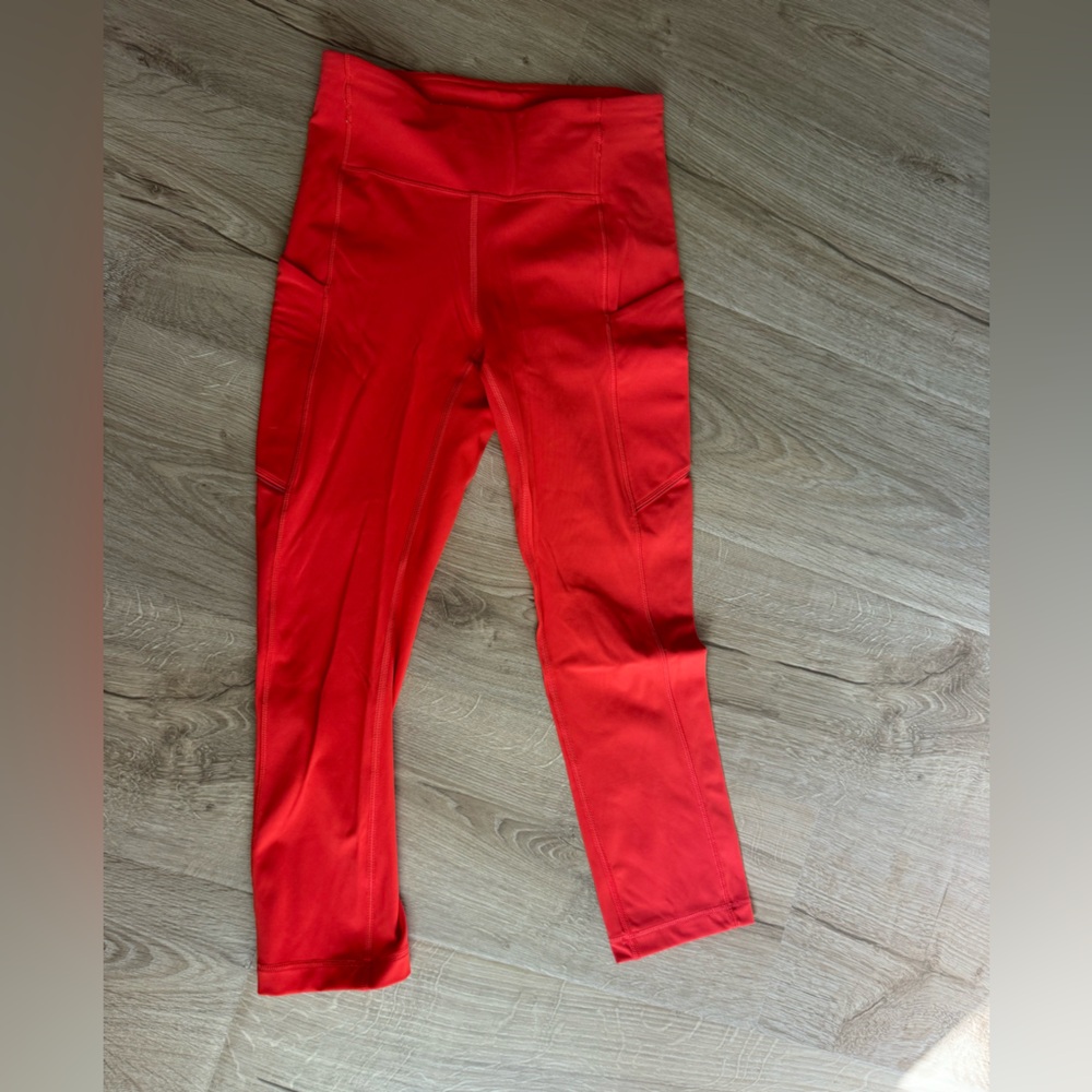 Lululemon Speed Up Tight 21” Crop